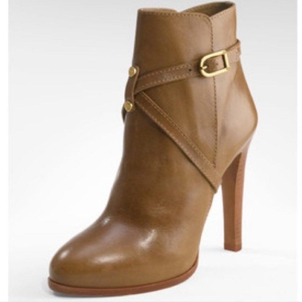 Tory Burch Dorese Boot Leather‎ Women Size 7